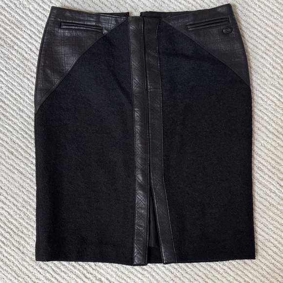 CHANEL Black Leather Trim Pencil Skirt